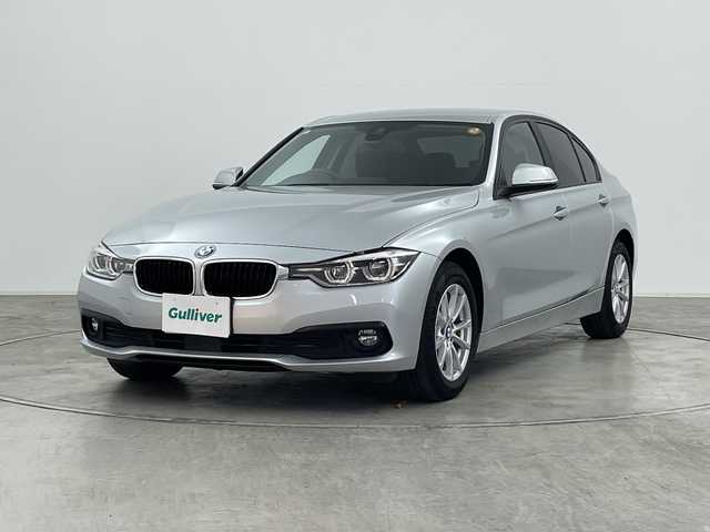 ＢＭＷ ３２０ｉ 群馬県 2016(平28)年 4.5万km グレイシャーシルバー