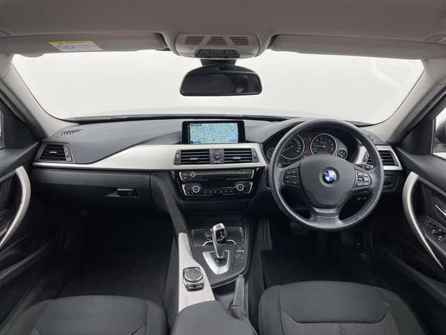 ＢＭＷ ３２０ｉ 群馬県 2016(平28)年 4.5万km グレイシャーシルバー