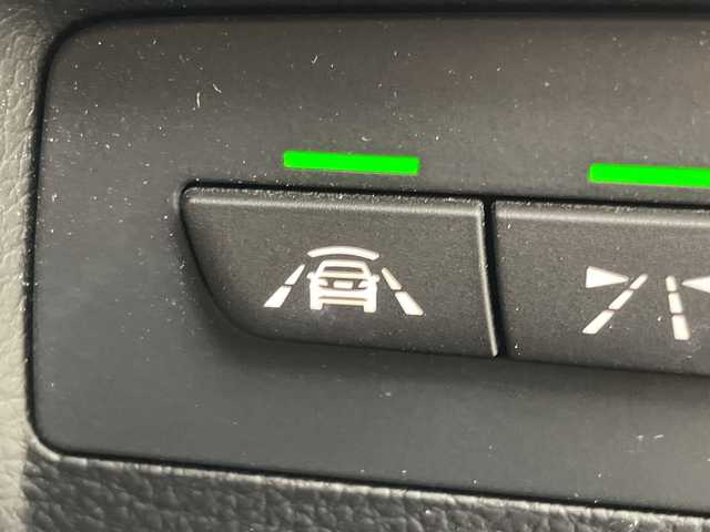 ＢＭＷ ３２０ｉ 群馬県 2016(平28)年 4.5万km グレイシャーシルバー