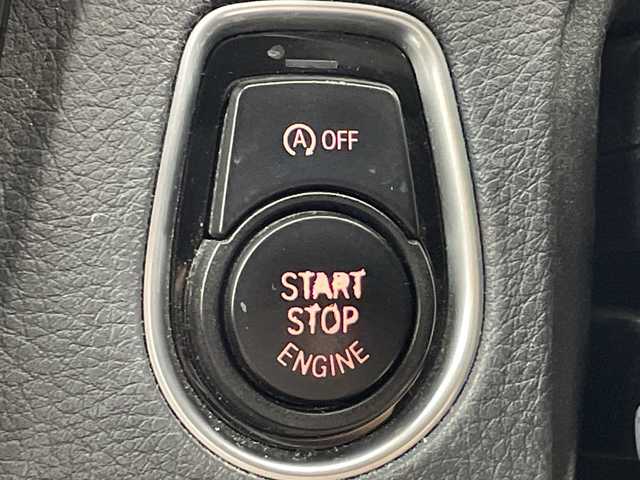 ＢＭＷ ３２０ｉ 群馬県 2016(平28)年 4.5万km グレイシャーシルバー