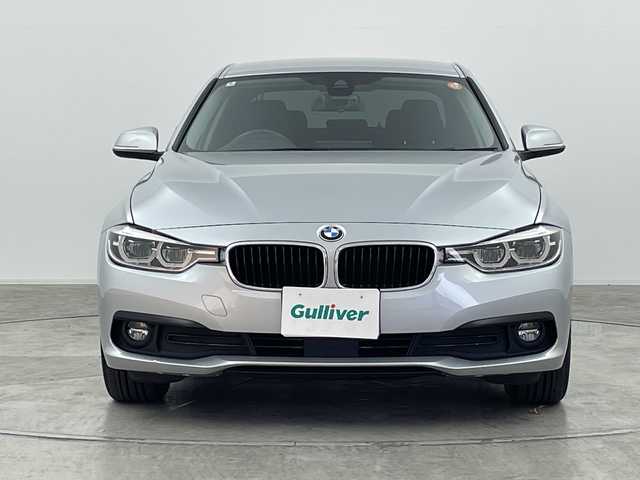 ＢＭＷ ３２０ｉ 群馬県 2016(平28)年 4.5万km グレイシャーシルバー