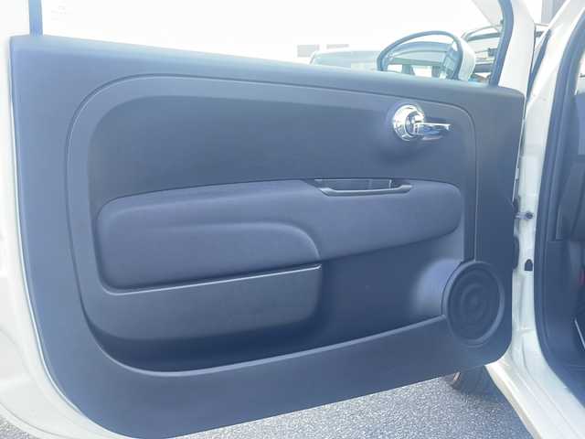 フィアット ５００ 1．2 ポップ 鳥取県 2018(平30)年 11.7万km 白 純正キーレス/ハーフレザーシート/革巻ハンドル/社外メモリナビ/フルセグ・Bluetooth/バックカメラ/ドライブレコーダー/プライバシーガラス/フロアマット/保証書・取説・スペアキー