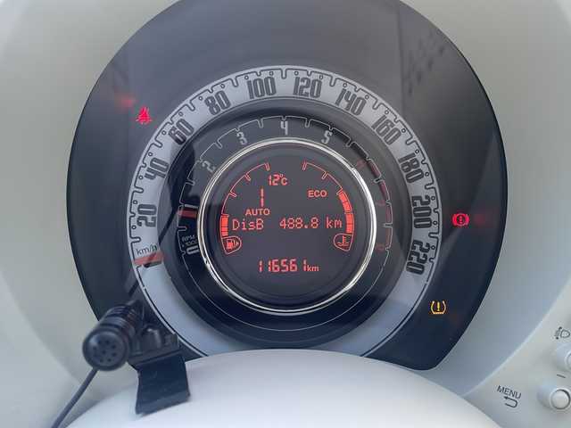 フィアット ５００ 1．2 ポップ 鳥取県 2018(平30)年 11.7万km 白 純正キーレス/ハーフレザーシート/革巻ハンドル/社外メモリナビ/フルセグ・Bluetooth/バックカメラ/ドライブレコーダー/プライバシーガラス/フロアマット/保証書・取説・スペアキー