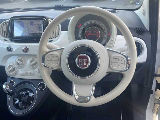 フィアット ５００ 1．2 ポップ 鳥取県 2018(平30)年 11.7万km 白 純正キーレス/ハーフレザーシート/革巻ハンドル/社外メモリナビ/フルセグ・Bluetooth/バックカメラ/ドライブレコーダー/プライバシーガラス/フロアマット/保証書・取説・スペアキー