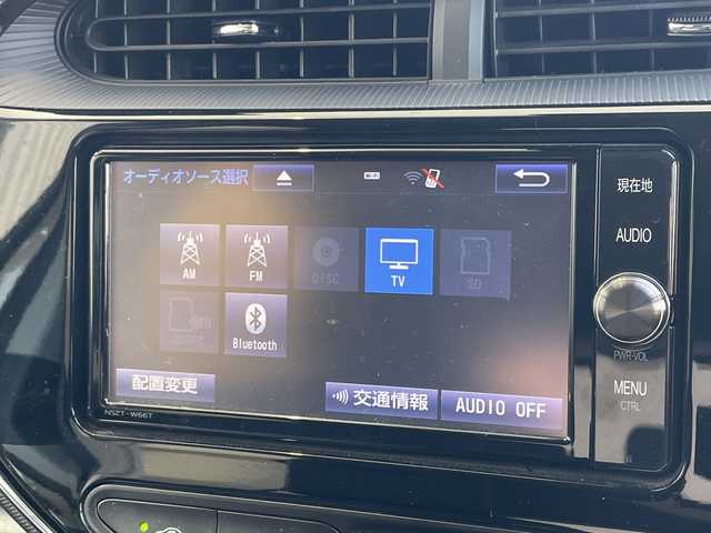 トヨタ アクア クロスオーバー 愛知県 2017(平29)年 5.7万km ベージュ 純正ナビ/バックカメラ/コーナーセンサー/純正アルミホイール/LEDヘッドライト/レーンキープアシスト/オートマチックハイビーム/ドライブレコーダー/衝突軽減システム/フルセグ/CD DVD/Bluetooth/ステアリングスイッチ/スマートキー/プッシュスタート