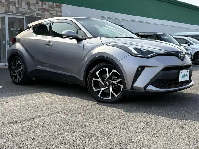 トヨタ Ｃ－ＨＲ G 徳島県 2019(令1)年 6.9万km メタルストリームM 純正ナビ/　（フルセグTV/BT）/全方位カメラ/ブラインドスポットモニター/ハーフレザーシート/シートヒーター/パワーシート/純正18インチアルミホイール/純正フロアマット/衝突被害軽減システム/横滑り防止装置/前後コーナーセンサー/ETC/カーテンエアバッグ/プッシュスタート/スマートキー