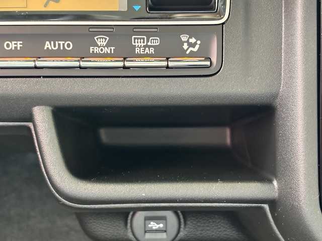 スズキ ハスラー HYBRID X 埼玉県 2025(令7)年 0.1万km未満 クールカーキパールメタリック/ソフトベージュメタリック スズキセーフティサポート/純正9インチナビ/　　BT/フルセグTV/AppleCarPlay/全方位モニター/アダプティブクルーズコントロール/LEDオートライト/シートヒーター/純正15インチAW/クリアランスソナー/ステアリングスイッチ/プッシュスタート/禁煙車