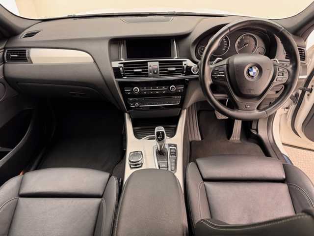 ＢＭＷ Ｘ４ xDrive 35i Mスポーツ 兵庫県 2015(平27)年 7.9万km パール 純正HDDナビ/フルセグTV CD DVD BT /バックカメラ/フロントカメラ/クルーズコントロール/衝突軽減警報/LDA/ミラー一体型ETC/レザーシート/シートヒーター/パワーシート/アイドリングストップ/HIDヘッドライト/オートライト/純正19インチアルミホイール/スマートキー/新車時保証書/取扱い説明書/点検記録簿