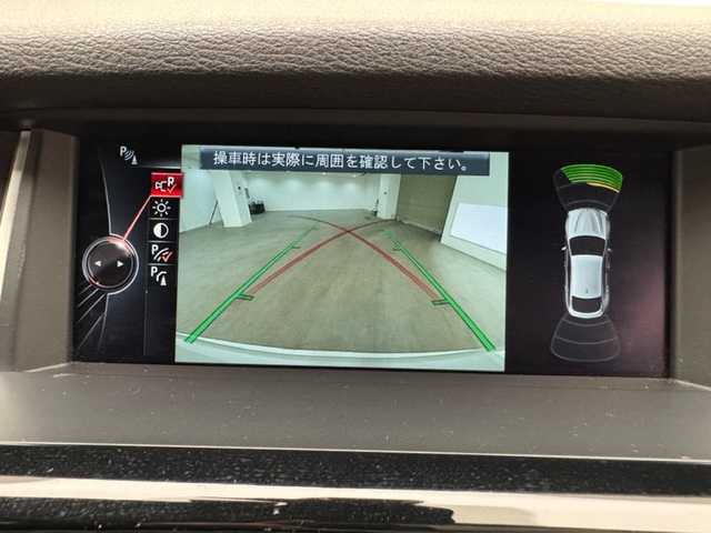 ＢＭＷ Ｘ４ xDrive 35i Mスポーツ 兵庫県 2015(平27)年 7.9万km パール 純正HDDナビ/フルセグTV CD DVD BT /バックカメラ/フロントカメラ/クルーズコントロール/衝突軽減警報/LDA/ミラー一体型ETC/レザーシート/シートヒーター/パワーシート/アイドリングストップ/HIDヘッドライト/オートライト/純正19インチアルミホイール/スマートキー/新車時保証書/取扱い説明書/点検記録簿