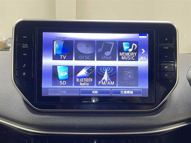 ダイハツ ムーヴ X リミテッドⅡ SAⅢ 道央・札幌 2020(令2)年 0.9万km シャイニングホワイトパール ワンオーナー/純正SDナビ/・フルセグTV/CD/DVD/BT/SD/USB/HDMI/バックカメラ/スマートアシストIII/・衝突警報機能/・衝突回避支援ブレーキ機能/・誤発進抑制制御機能/・車線逸脱警報機能/・ふらつき警報/・先行車発進お知らせ機能/・標識認識機能/横滑り防止装置/運転席シートヒーター/アイドリングストップ/ETC/社外前後ドライブレコーダー/オートライト/オートハイビーム/LEDヘッドライト/ステアリングリモコン/プッシュスタート/スマートキー/前後コーナーセンサー/ベンチシート/電動格納ミラー/純正フロアマット/純正ドアバイザー/純正1４インチAW/新車時保証書/取扱説明書