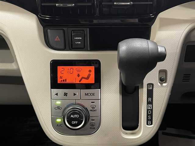 ダイハツ ムーヴ X リミテッドⅡ SAⅢ 道央・札幌 2020(令2)年 0.9万km シャイニングホワイトパール ワンオーナー/純正SDナビ/・フルセグTV/CD/DVD/BT/SD/USB/HDMI/バックカメラ/スマートアシストIII/・衝突警報機能/・衝突回避支援ブレーキ機能/・誤発進抑制制御機能/・車線逸脱警報機能/・ふらつき警報/・先行車発進お知らせ機能/・標識認識機能/横滑り防止装置/運転席シートヒーター/アイドリングストップ/ETC/社外前後ドライブレコーダー/オートライト/オートハイビーム/LEDヘッドライト/ステアリングリモコン/プッシュスタート/スマートキー/前後コーナーセンサー/ベンチシート/電動格納ミラー/純正フロアマット/純正ドアバイザー/純正1４インチAW/新車時保証書/取扱説明書