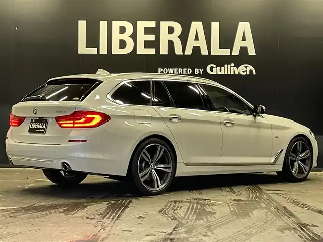 ＢＭＷ ５２３ｄ ツーリング ラグジュアリー 群馬県 2018(平30)年 6.5万km アルピンホワイトⅢ OP20インチAW/黒革シート/シートヒーター/純正AW積み込み/純正ナビ/全方位カメラ/フルセグTV/ACC/パークアシスト/コンフォートアクセス/ETC2.0/電動リヤゲート