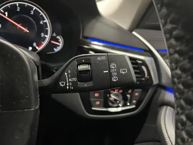 ＢＭＷ ５２３ｄ ツーリング ラグジュアリー 群馬県 2018(平30)年 6.5万km アルピンホワイトⅢ OP20インチAW/黒革シート/シートヒーター/純正AW積み込み/純正ナビ/全方位カメラ/フルセグTV/ACC/パークアシスト/コンフォートアクセス/ETC2.0/電動リヤゲート