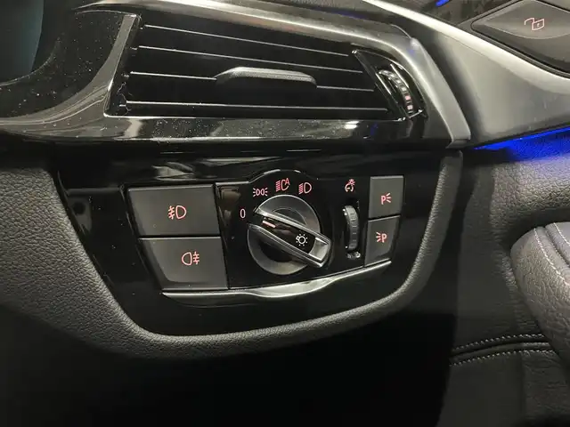 ＢＭＷ ５２３ｄ ツーリング ラグジュアリー 群馬県 2018(平30)年 6.5万km アルピンホワイトⅢ OP20インチAW/黒革シート/シートヒーター/純正AW積み込み/純正ナビ/全方位カメラ/フルセグTV/ACC/パークアシスト/コンフォートアクセス/ETC2.0/電動リヤゲート