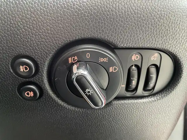 ＭＩＮＩ ミニ クーパー D 栃木県 2020(令2)年 2.4万km 赤 ワンオーナー /インテリジェントセーフティ/パークディスタンスコントロール/ドライブレコーダー/コンフォートアクセス/ナビ /バックカメラ/ETC/LEDヘッドライト/オートライト