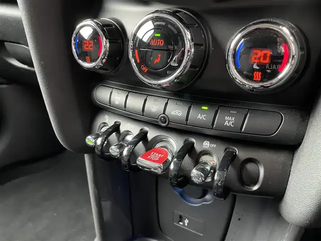 ＭＩＮＩ ミニ クーパー D 栃木県 2020(令2)年 2.4万km 赤 ワンオーナー /インテリジェントセーフティ/パークディスタンスコントロール/ドライブレコーダー/コンフォートアクセス/ナビ /バックカメラ/ETC/LEDヘッドライト/オートライト