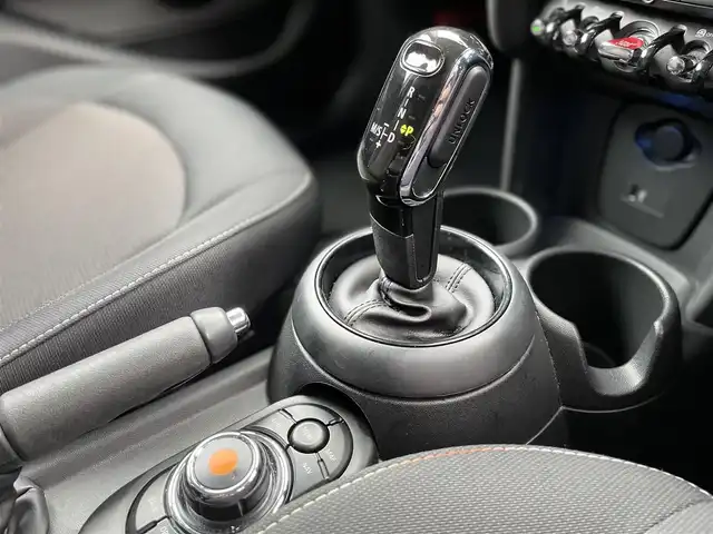 ＭＩＮＩ ミニ クーパー D 栃木県 2020(令2)年 2.4万km 赤 ワンオーナー /インテリジェントセーフティ/パークディスタンスコントロール/ドライブレコーダー/コンフォートアクセス/ナビ /バックカメラ/ETC/LEDヘッドライト/オートライト