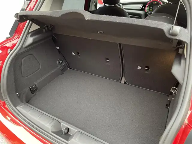 ＭＩＮＩ ミニ クーパー D 栃木県 2020(令2)年 2.4万km 赤 ワンオーナー /インテリジェントセーフティ/パークディスタンスコントロール/ドライブレコーダー/コンフォートアクセス/ナビ /バックカメラ/ETC/LEDヘッドライト/オートライト