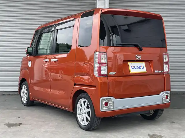 ダイハツ ウェイク X SA 茨城県 2015(平27)年 8万km トニコオレンジメタリック (株)IDOMが運営する【じしゃロン水戸店】の自社ローン専用車両になりますこちらは現金またはオートローンご利用時の価格です。自社ローンご希望の方は別途その旨お申付け下さい/社外ナビ/フリップダウンモニター/ETC/両側スライドドア/片側パワースライドドア