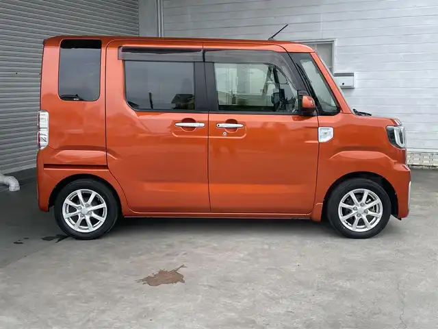 ダイハツ ウェイク X SA 茨城県 2015(平27)年 8万km トニコオレンジメタリック (株)IDOMが運営する【じしゃロン水戸店】の自社ローン専用車両になりますこちらは現金またはオートローンご利用時の価格です。自社ローンご希望の方は別途その旨お申付け下さい/社外ナビ/フリップダウンモニター/ETC/両側スライドドア/片側パワースライドドア