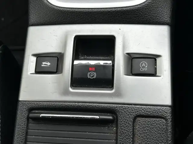 スバル レヴォーグ 1．6GT アイサイト 宮崎県 2014(平26)年 12.8万km クリスタルホワイトP /ナビ(CN-RS02D)//TV/CD/DVD/Bluetooth//バックカメラ//ETC//クルーズコントロール//前席パワーシート//社外フロアマット//純正アルミホイール//ドアバイザー//プッシュスタート//電格ウィンカーミラー//パドルシフト//オートライト