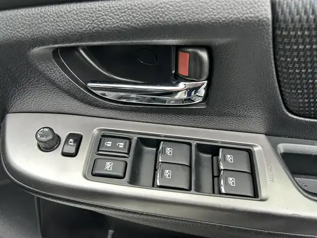 スバル レヴォーグ 1．6GT アイサイト 宮崎県 2014(平26)年 12.8万km クリスタルホワイトP /ナビ(CN-RS02D)//TV/CD/DVD/Bluetooth//バックカメラ//ETC//クルーズコントロール//前席パワーシート//社外フロアマット//純正アルミホイール//ドアバイザー//プッシュスタート//電格ウィンカーミラー//パドルシフト//オートライト