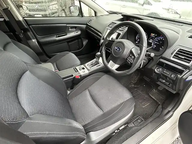 スバル レヴォーグ 1．6GT アイサイト 宮崎県 2014(平26)年 12.8万km クリスタルホワイトP /ナビ(CN-RS02D)//TV/CD/DVD/Bluetooth//バックカメラ//ETC//クルーズコントロール//前席パワーシート//社外フロアマット//純正アルミホイール//ドアバイザー//プッシュスタート//電格ウィンカーミラー//パドルシフト//オートライト