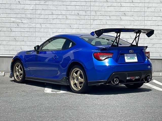 スバル ＢＲＺ S 山形県 2013(平25)年 8.1万km WRブルーマイカ 禁煙車/STiエアロパーツ（F/S/R）/柿本マフラー/カーボンGTウィング/RAYS17インチゴールドAW/社外ナビ(CD.DVD.BT)/フルセグ/バックカメラ/ETC/クルーズコントロール/ドライブレコーダー/プッシュスタート/スマートキーｘ２