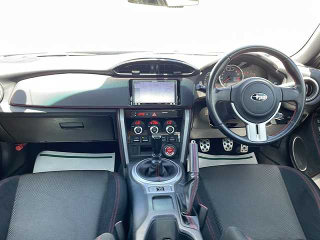 スバル ＢＲＺ S 山形県 2013(平25)年 8.1万km WRブルーマイカ 禁煙車/STiエアロパーツ（F/S/R）/柿本マフラー/カーボンGTウィング/RAYS17インチゴールドAW/社外ナビ(CD.DVD.BT)/フルセグ/バックカメラ/ETC/クルーズコントロール/ドライブレコーダー/プッシュスタート/スマートキーｘ２