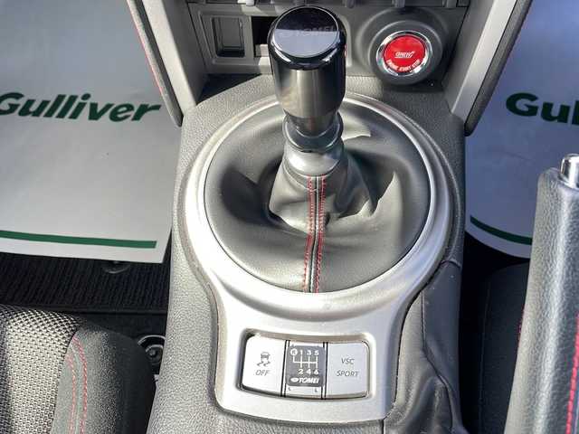 スバル ＢＲＺ S 山形県 2013(平25)年 8.1万km WRブルーマイカ 禁煙車/STiエアロパーツ（F/S/R）/柿本マフラー/カーボンGTウィング/RAYS17インチゴールドAW/社外ナビ(CD.DVD.BT)/フルセグ/バックカメラ/ETC/クルーズコントロール/ドライブレコーダー/プッシュスタート/スマートキーｘ２