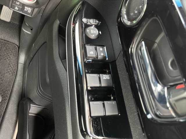 ホンダ Ｎ ＢＯＸ カスタム L 山口県 2022(令4)年 1.1万km プラチナホワイトパール 純正７型ナビ（VXM-225CI）（AM/FM/フルセグTV)/バックカメラ/両側パワースライドドア/前席シートヒーター/ドライブレコーダー（前後）（DRH-２２４SD）/ドアバイザー/純正フロアマット/ETC/LEDヘッドライト/コーナーセンサー/ホンダセンシング/・アダプティブクルーズコントロール/・レーンキープアシスト/・衝突被害軽減ブレーキ/・車線維持支援システム/・先行車お知らせ機能/・標識認識機能/・後方誤発進抑制機能/・オートハイビーム/・誤発進抑制機能/歩行者事故低減ステアリング/横滑り防止装置/純正14インチアルミホイール/W＋サイドエアバック/カーテンエアバック