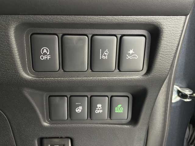 三菱 デリカＤ：５ シャモニー 長野県 2025(令7)年 0.1千km グラファイトグレーメタリック/ブラックマイカ 4WD/ターボ/衝突軽減ブレーキ/レーンキープアシスト/レーダークルーズコントロール/ブラインドスポットモニター/バックカメラ/両側電動スライドドア/運転席パワーシート/ハーフレザーシート/前席シートヒーター/ステアリングヒーター/デジタルインナーミラー/電動パーキングブレーキ/ブレーキホールド/パドルシフト/スマートキー/スペアキー/取扱説明書/保証書