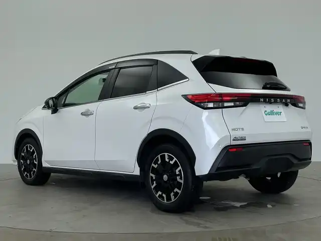 日産 ノート オーテック クロスオーバー 鹿児島県 2021(令3)年 3.4万km ピュアホワイトパール 純正ナビゲーション/フルセグ BT HDMI対応/プロパイロット/アラウンドビューモニター/デジタルインナーミラー/純正ドライブレコーダー(DH5-S)/ビルトインETC/ハーフレザーシート/ワイヤレス充電/電子パーキング/BRAKE HOLD/AUTOライト/オートマチックハイビーム/LEDヘッドライト/純正16インチアルミホイール/純正フロアマット
