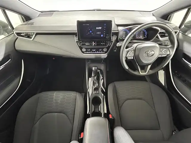 トヨタ カローラ スポーツ ハイブリッドG Z 佐賀県 2023(令5)年 2.5万km プラチナホワイトパールマイカ 純正８インチディスプレイオーディオ/フルセグTV/バックカメラ/前席シートヒーター/ビルドインＥＴＣ/電動パーキングブレーキ　/ＬＥＤヘッドライト　/純正１８インチアルミホイール　/トヨタセーフティセンス/衝突被害軽減ブレーキ/レーンキープアシスト/レーダークルーズコントロール