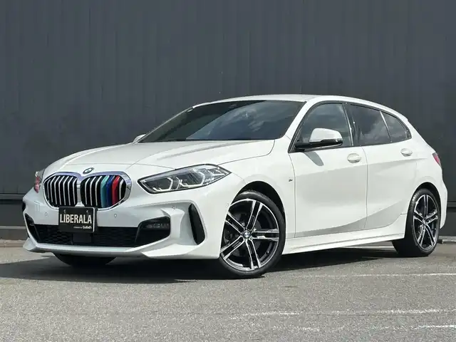 ＢＭＷ ＢＭＷ １１８ｄ Mスポーツ 茨城県 2020(令2)年 4.1万km アルピンホワイトⅢ ワンオーナー/インテリジェントS/コンフォートA/ACC/純正ナビ/Bカメラ/ミラー一体型ETC/D席パワーシート/パワーバックドア/ハーフレザーシート/LEDヘッドライト/オートライト/純正18インチAW
