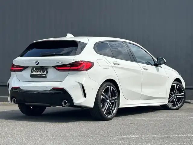 ＢＭＷ ＢＭＷ １１８ｄ Mスポーツ 茨城県 2020(令2)年 4.1万km アルピンホワイトⅢ ワンオーナー/インテリジェントS/コンフォートA/ACC/純正ナビ/Bカメラ/ミラー一体型ETC/D席パワーシート/パワーバックドア/ハーフレザーシート/LEDヘッドライト/オートライト/純正18インチAW
