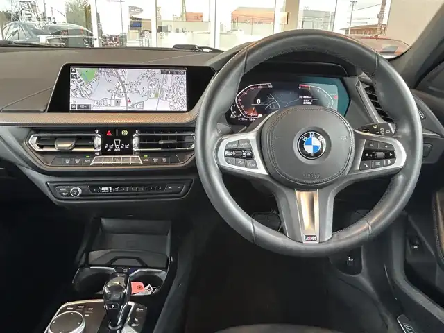 ＢＭＷ ＢＭＷ １１８ｄ Mスポーツ 茨城県 2020(令2)年 4.1万km アルピンホワイトⅢ ワンオーナー/インテリジェントS/コンフォートA/ACC/純正ナビ/Bカメラ/ミラー一体型ETC/D席パワーシート/パワーバックドア/ハーフレザーシート/LEDヘッドライト/オートライト/純正18インチAW