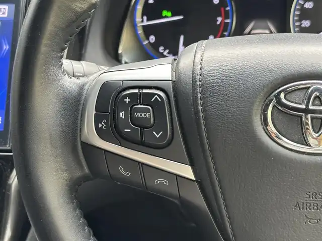 トヨタ ハリアー プレミアム メタル&レザーP 滋賀県 2019(平31)年 6.6万km ホワイトパールクリスタルシャイン ALPINE製10インチナビ/【Bluetooth/CD/DVD/フルセグTV/HDMI】/モデリスタエアロ/レザーシート/バックカメラ/レーダークルーズコントロール/レーンディパーチャーアラート/クリアランスソナー/プリクラッシュセーフティ/LEDヘッドライト/オートマチックハイビーム/D/Nパワーシート/D/Nシートヒーター/D/Nベンチレーション/ビルトインETC/前後ドライブレコーダー/パワーバックドア/電動パーキングブレーキ/オートマブレーキホールド/プッシュスタート/スマートキー/ステアリングリモコン