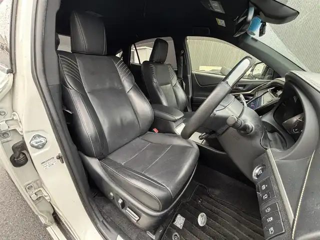 トヨタ ハリアー プレミアム メタル&レザーP 滋賀県 2019(平31)年 6.6万km ホワイトパールクリスタルシャイン ALPINE製10インチナビ/【Bluetooth/CD/DVD/フルセグTV/HDMI】/モデリスタエアロ/レザーシート/バックカメラ/レーダークルーズコントロール/レーンディパーチャーアラート/クリアランスソナー/プリクラッシュセーフティ/LEDヘッドライト/オートマチックハイビーム/D/Nパワーシート/D/Nシートヒーター/D/Nベンチレーション/ビルトインETC/前後ドライブレコーダー/パワーバックドア/電動パーキングブレーキ/オートマブレーキホールド/プッシュスタート/スマートキー/ステアリングリモコン