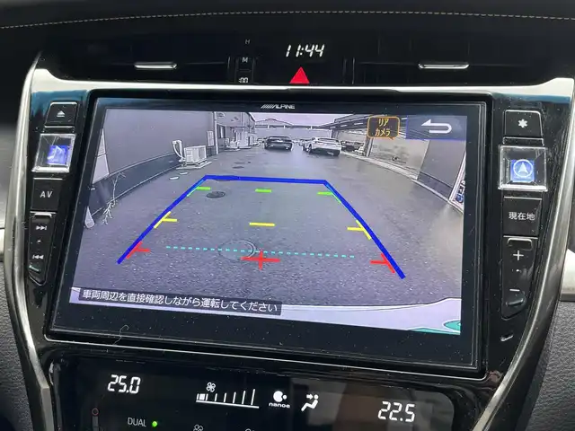 トヨタ ハリアー プレミアム メタル&レザーP 滋賀県 2019(平31)年 6.6万km ホワイトパールクリスタルシャイン ALPINE製10インチナビ/【Bluetooth/CD/DVD/フルセグTV/HDMI】/モデリスタエアロ/レザーシート/バックカメラ/レーダークルーズコントロール/レーンディパーチャーアラート/クリアランスソナー/プリクラッシュセーフティ/LEDヘッドライト/オートマチックハイビーム/D/Nパワーシート/D/Nシートヒーター/D/Nベンチレーション/ビルトインETC/前後ドライブレコーダー/パワーバックドア/電動パーキングブレーキ/オートマブレーキホールド/プッシュスタート/スマートキー/ステアリングリモコン