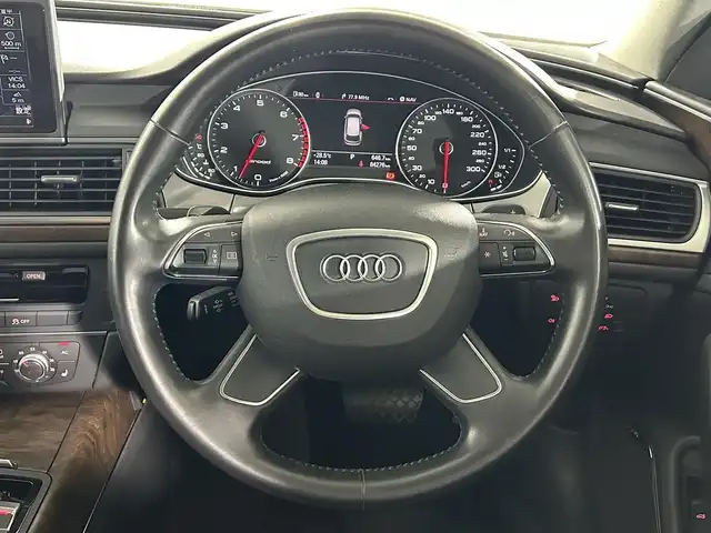 アウディ Ａ６ オールロードクワトロ 佐賀県 2014(平26)年 8.5万km 黒 純正ナビ/バックカメラ　/フルセグテレビ/クルーズコントロール　/オートハイビーム/電子パーキングブレーキ/ダウンヒルアシストコントロール/コーナーセンサー/パワーシート/シートヒーター/レザーシート/後席サンシェード/ビルトインETC/ルーフレール/パドルシフト/スペアキー/保証書/取扱説明書