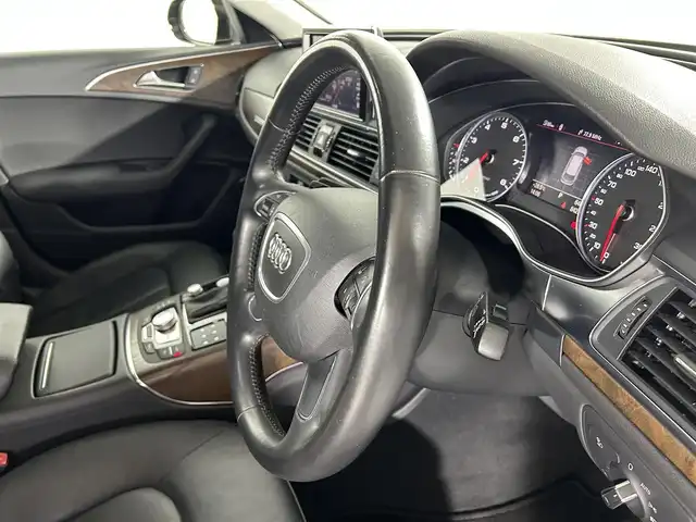アウディ Ａ６ オールロードクワトロ 佐賀県 2014(平26)年 8.5万km 黒 純正ナビ/バックカメラ　/フルセグテレビ/クルーズコントロール　/オートハイビーム/電子パーキングブレーキ/ダウンヒルアシストコントロール/コーナーセンサー/パワーシート/シートヒーター/レザーシート/後席サンシェード/ビルトインETC/ルーフレール/パドルシフト/スペアキー/保証書/取扱説明書