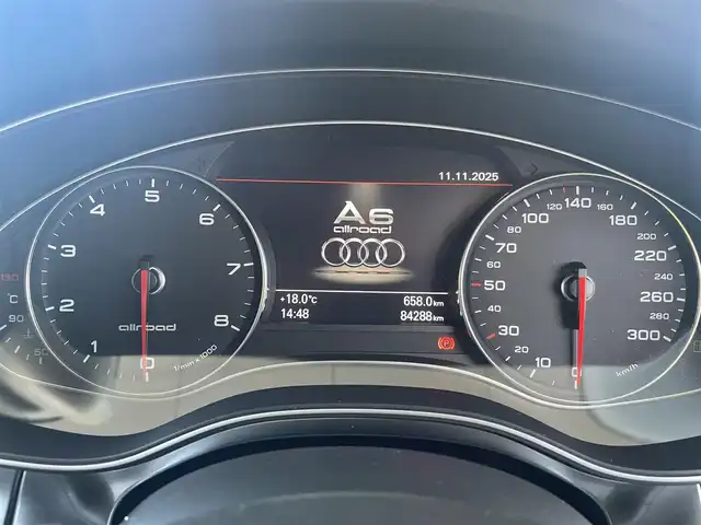 アウディ Ａ６ オールロードクワトロ 和歌山県 2014(平26)年 8.5万km 黒 純正メーカーナビ・フルセグＴＶ・ＣＤ・ＤＶＤ/　Bluetooth/バックカメラ　/クルーズコントロール　/電子パーキングブレーキ/ダウンヒルアシストコントロール/パワーバックドア/コーナーセンサー/前席パワーシート/前席シートヒーター/レザーシート/後席サンシェード/ビルトインETC/ルーフレール/パドルシフト/スペアキー/保証書/取扱説明書