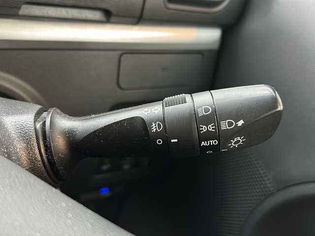 ダイハツ タント カスタム X トップED SA Ⅲ 山口県 2018(平30)年 7.9万km パールホワイトⅢ (株)IDOMが運営する【じしゃロン宇部店】の自社ローン専用車両になります。こちらは現金またはオートローンご利用時の価格です。自社ローンご希望の方は別途その旨お申付け下さい。/ワンオーナー/バックカメラ/ディーラーナビ/　【AM・FM/Bluetooth/USB】/運転席　シートヒーター/片側パワースライドドア/衝突軽減防止システム/横滑り防止システム/アイドリングストップ/コーナーセンサー/Autoライト/Autoハイビーム/ETC