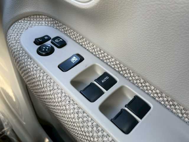 スズキ ラパン S 岩手県 2016(平28)年 7.3万km パールホワイト 純正メモリーナビ/電動格納ミラー/社外エンスタ/LEDヘッドライト/シートヒーター/社外フロアマット/フルセグ/全方位カメラ/アイドリングストップ