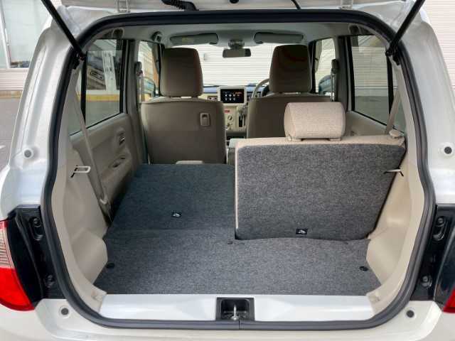 スズキ ラパン S 岩手県 2016(平28)年 7.3万km パールホワイト 純正メモリーナビ/電動格納ミラー/社外エンスタ/LEDヘッドライト/シートヒーター/社外フロアマット/フルセグ/全方位カメラ/アイドリングストップ