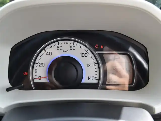 スズキ アルト X 福岡県 2014(平26)年 4.9万km パールホワイト/バックドアグレー2トーン ワンオーナー/社外メモリナビ【CN-R302Z】/フルセグTV・BT・CD・DVD・FM・AM/ETC/プッシュスタート/スマートキー×2/レーダーブレーキサポート/D席シートヒーター/ENKEI製純正15インチアルミホイール/アイドリングストップ/保証書・取説