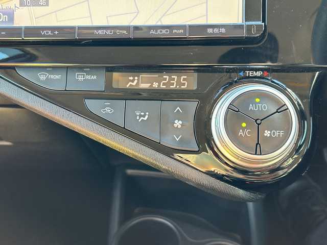 トヨタ アクア S 茨城県 2015(平27)年 6.3万km パープルメタリック 純正9インチメモリナビ【NSZT-Y64T】/(地デジTV・CD・DVD・BT・ラジオ再生)/プリクラッシュセーフティ/シートヒーター/ドライブレコーダー/バックカメラ/ETC/オートライト/社外14inアルミホイール/純正フロアマット/スマートキー/取扱説明書/保証書