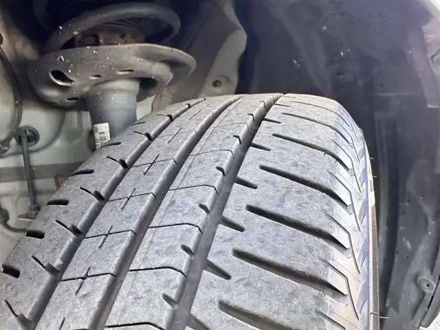 トヨタ シエンタ ハイブリッド Z 宮城県 2023(令5)年 6万km アーバンカーキ ディスプレイオーディオプラス/・10.5インチディスプレイオーディオ/・車載ナビ/・地デジTV/アクセサリーコンセント（AC100V/1500W）/＝＝＝/セーフティセンス/・プリクラッシュセーフティ/・レーントレーシングアシスト/・レーンディパーチャーアラート/・レーダークルーズコントロール（停止保持機能有）/・アダプティブハイビームシステム/・ロードサインアシスト/・ドライバー異常時対応システム/・プロアクティブドライビングアシスト/・発進遅れ告知機能/パーキングサポートブレーキ（前後方静止物/後方接近車両）/ブラインドスポットモニター/ビルトインETC/通信用USB端子（タイプA）/充電用USB端子（タイプC）/ハンズフリーパワースライドドア（両側）/サンシェード（スライドドア）/革巻きステアリング/ステアリングスイッチ/LEDヘッドランプ/オートライト/スマートキー＆プッシュスタート/電動格納ミラー/純正フロアマット/純正ドアバイザー/W/サイド/カーテンエアバッグ