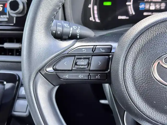 トヨタ シエンタ ハイブリッド Z 宮城県 2023(令5)年 6万km アーバンカーキ ディスプレイオーディオプラス/・10.5インチディスプレイオーディオ/・車載ナビ/・地デジTV/アクセサリーコンセント（AC100V/1500W）/＝＝＝/セーフティセンス/・プリクラッシュセーフティ/・レーントレーシングアシスト/・レーンディパーチャーアラート/・レーダークルーズコントロール（停止保持機能有）/・アダプティブハイビームシステム/・ロードサインアシスト/・ドライバー異常時対応システム/・プロアクティブドライビングアシスト/・発進遅れ告知機能/パーキングサポートブレーキ（前後方静止物/後方接近車両）/ブラインドスポットモニター/ビルトインETC/通信用USB端子（タイプA）/充電用USB端子（タイプC）/ハンズフリーパワースライドドア（両側）/サンシェード（スライドドア）/革巻きステアリング/ステアリングスイッチ/LEDヘッドランプ/オートライト/スマートキー＆プッシュスタート/電動格納ミラー/純正フロアマット/純正ドアバイザー/W/サイド/カーテンエアバッグ